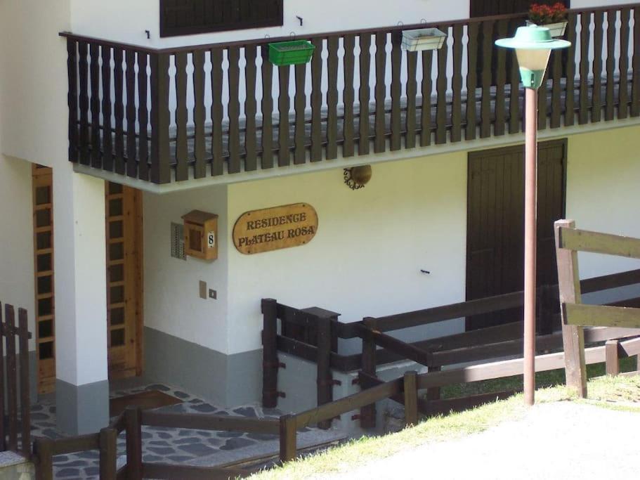 Valtournenche Appartamento Comodo Alle Piste Singlin Exteriér fotografie